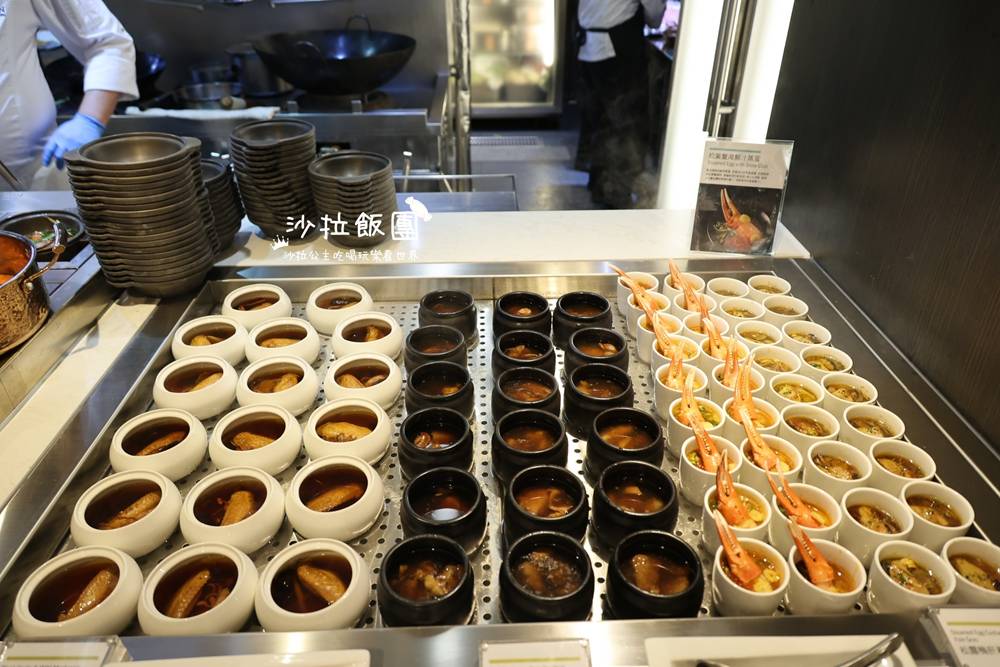 台北寒舍艾美酒店探索廚房強勢回歸帝王蟹、龍蝦、鮑魚、生蠔、干貝、松葉蟹 一次到位