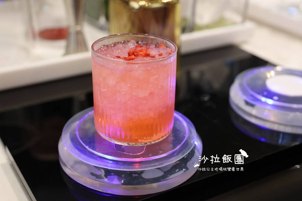 台北寒舍艾美酒店探索廚房強勢回歸帝王蟹、龍蝦、鮑魚、生蠔、干貝、松葉蟹 一次到位