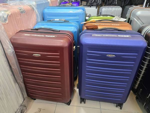 新莊行李箱特賣會,胖胖箱、旅行箱最低800元起 14 新莊行李箱特賣會,胖胖箱、旅行箱最低800元起