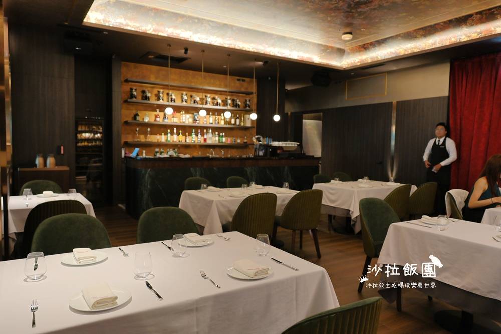 東區約會餐廳『Théorie Theory 法式牛排館』900度烤出來的牛排