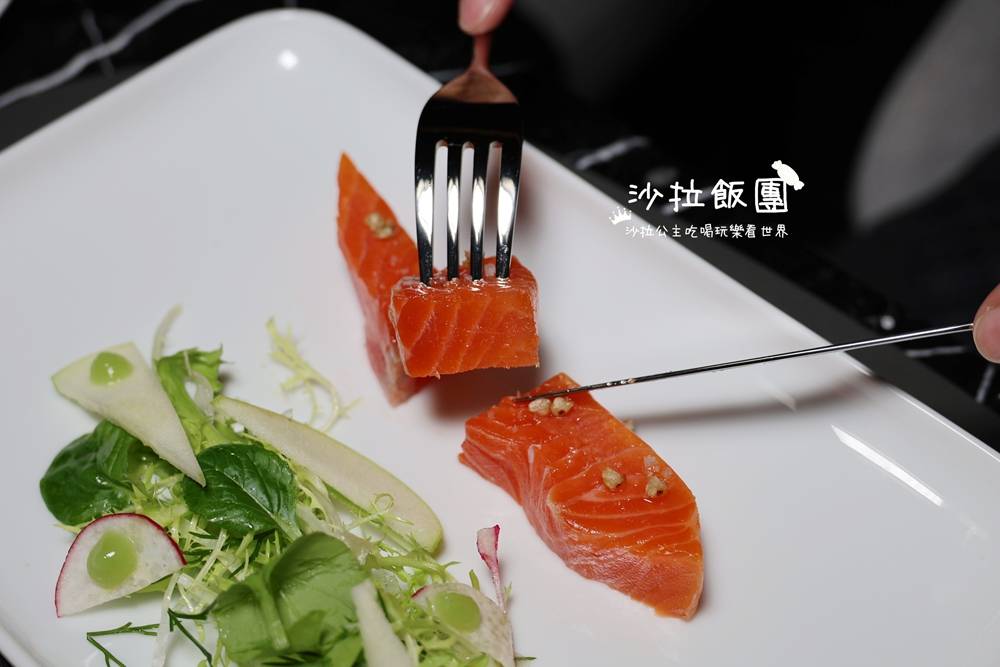 東區約會餐廳『Théorie Theory 法式牛排館』900度烤出來的牛排