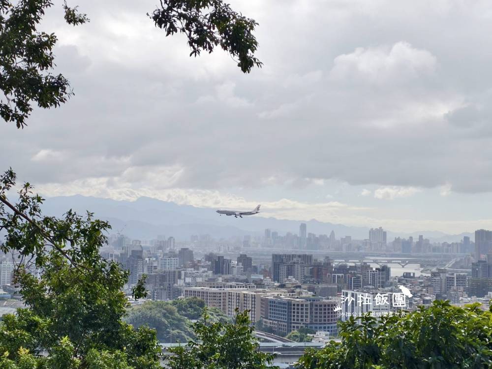 士林景點『劍潭山微風平台‧北眼觀景台』近捷運輕鬆賞台北市景