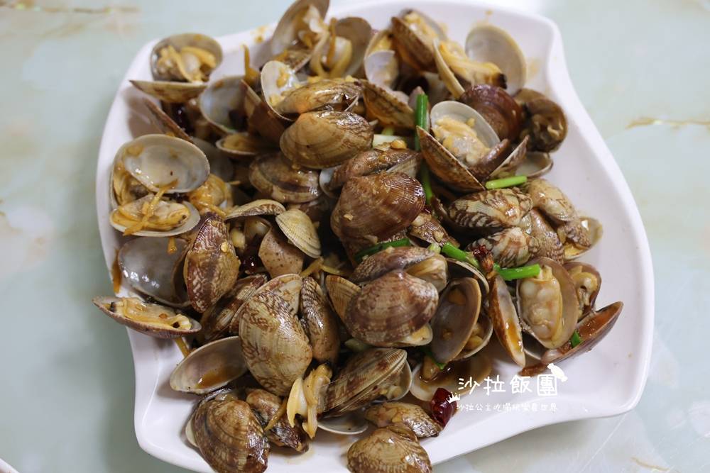 廈門八市美食『亞秀水產店』活體海鮮、媒體報導