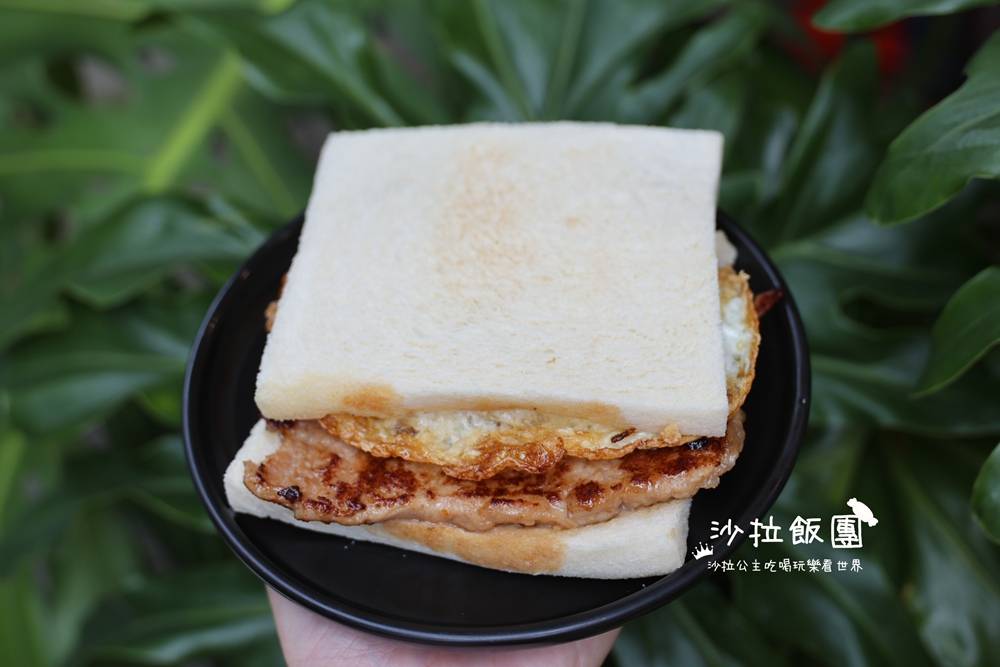 士林早餐『偷食兔』酥脆蛋餅