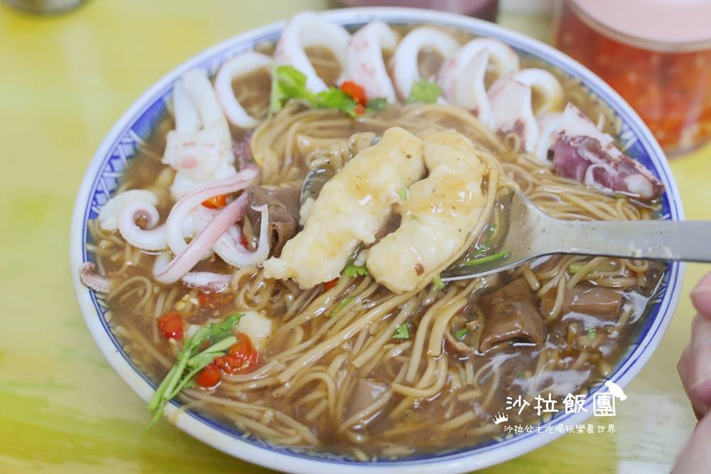 新竹車站美食『鴻運小卷麵線』內用可續麵線一次 11 新竹車站美食『鴻運小卷麵線』內用可續麵線一次