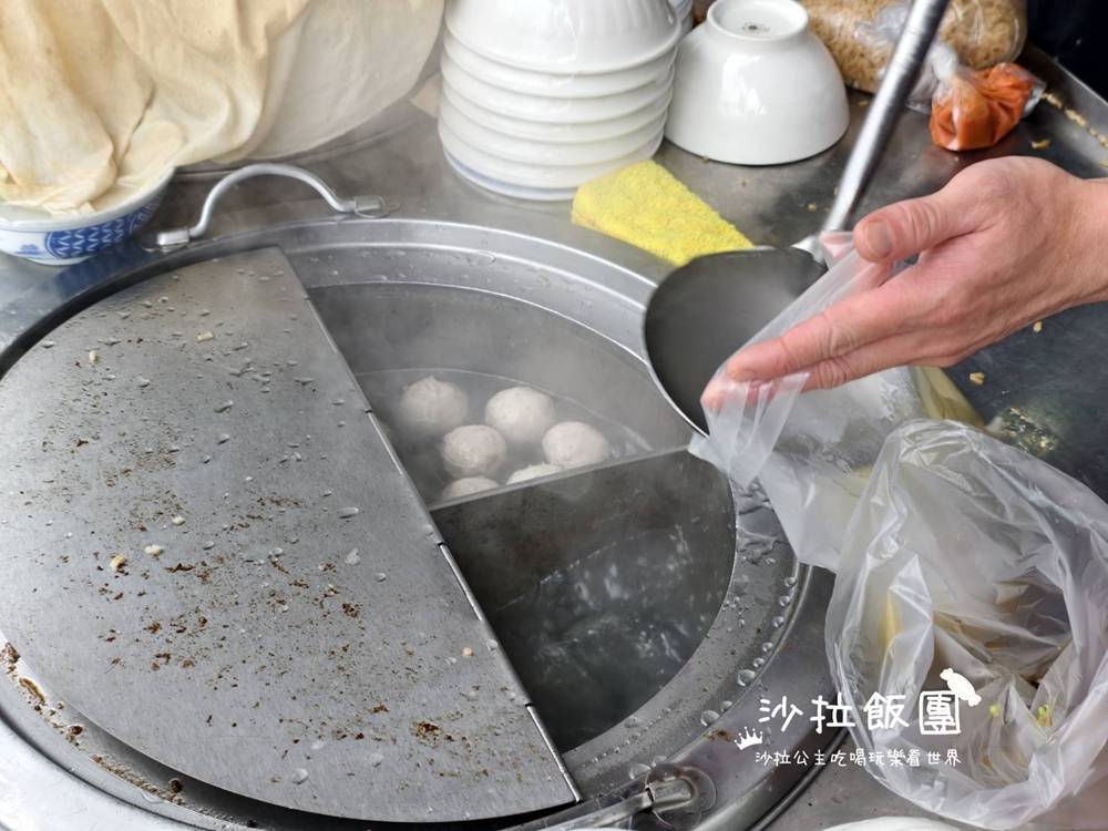 開店不到2小時就沒了，三重老店回歸