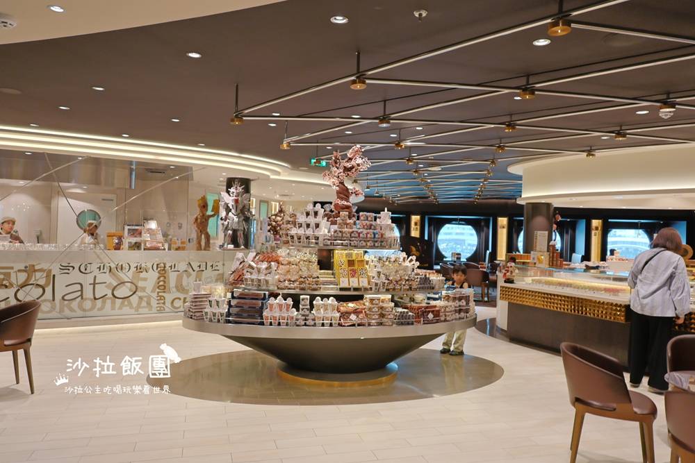 亞洲最大『MSC郵輪榮耀號』燈塔餐廳地中海料理