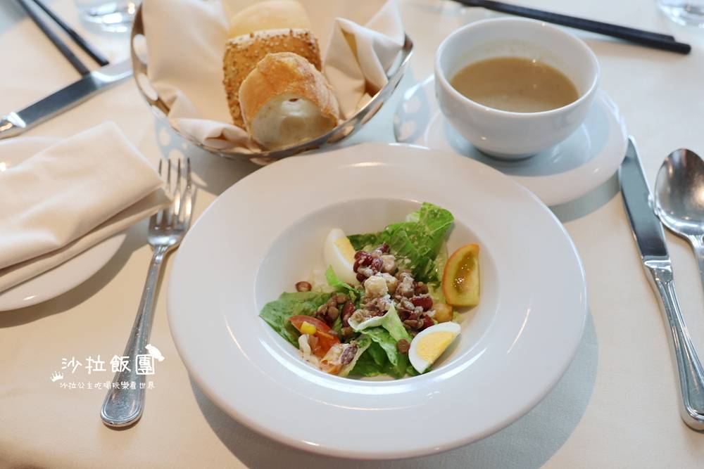 亞洲最大『MSC郵輪榮耀號』燈塔餐廳地中海料理