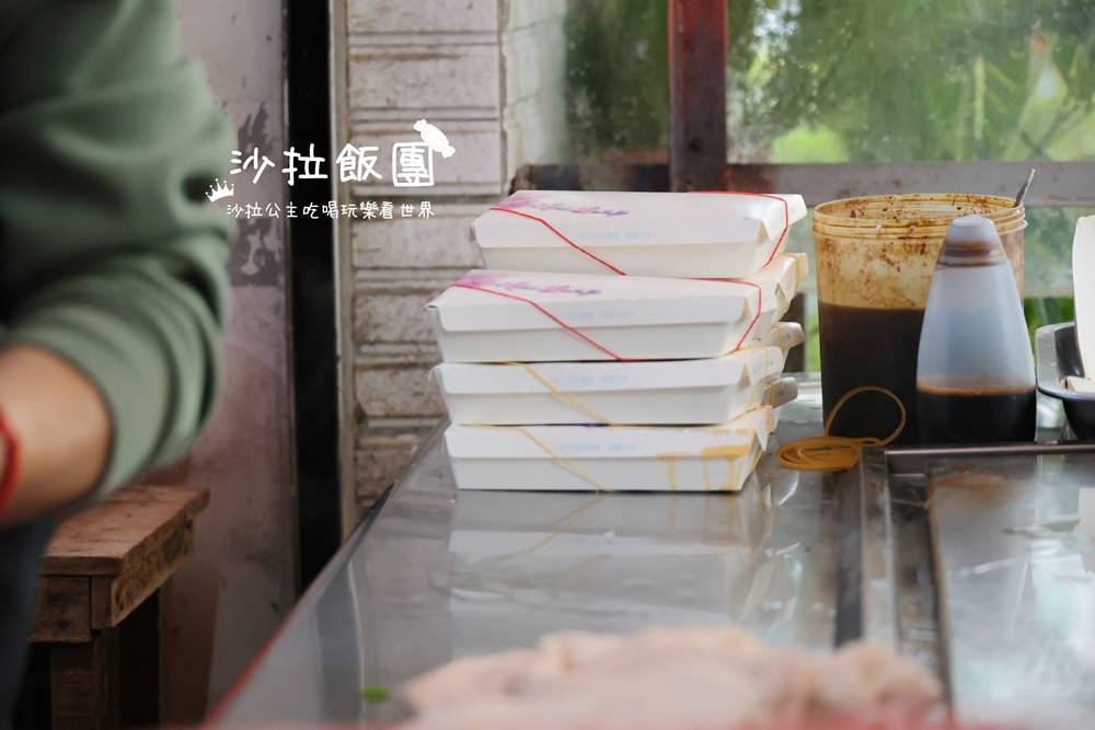 宜蘭礁溪排隊美食『正常鮮肉小湯包』排一小時才吃到