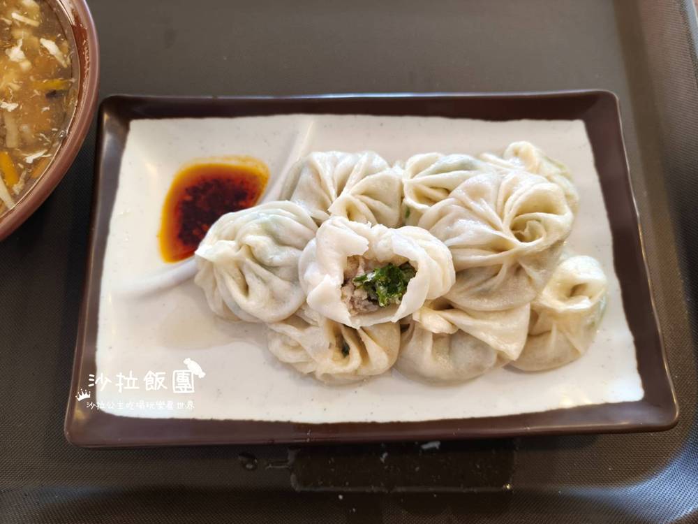 正好鮮肉小籠包礁溪店｜連平日都要排隊的人氣小籠包