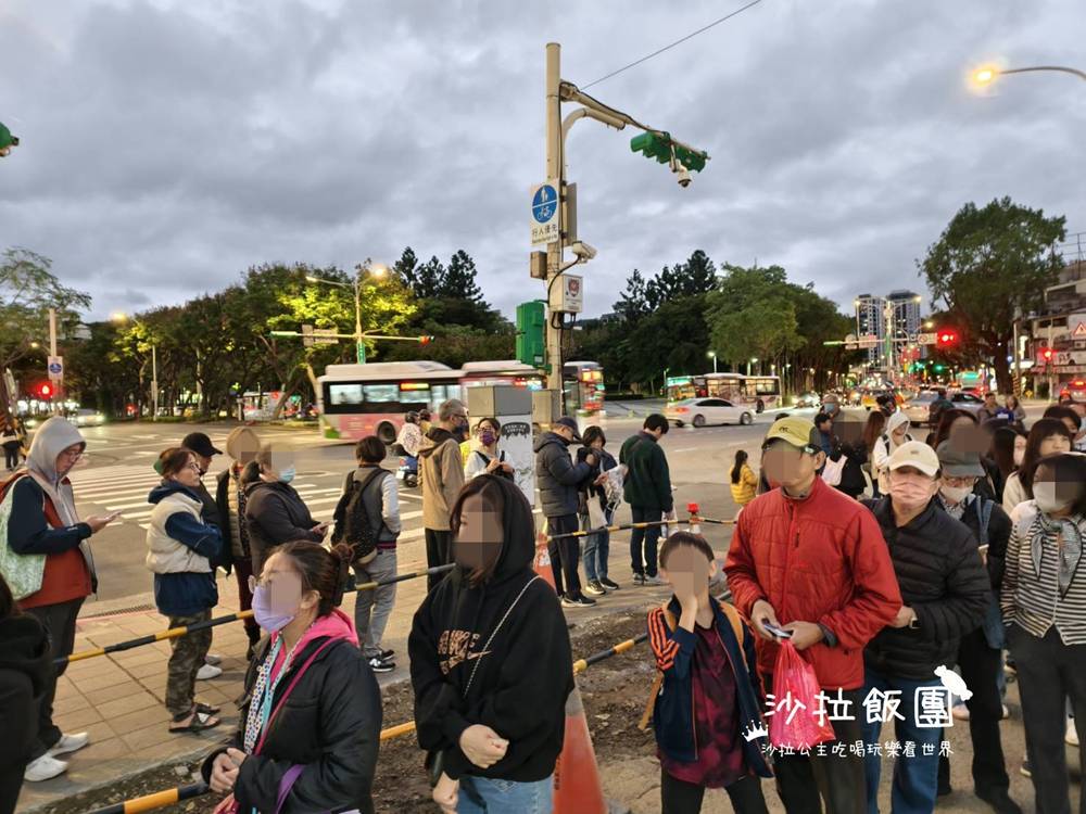 團購人氣美食！蘿蔔糕小老闆的人氣三寶開箱