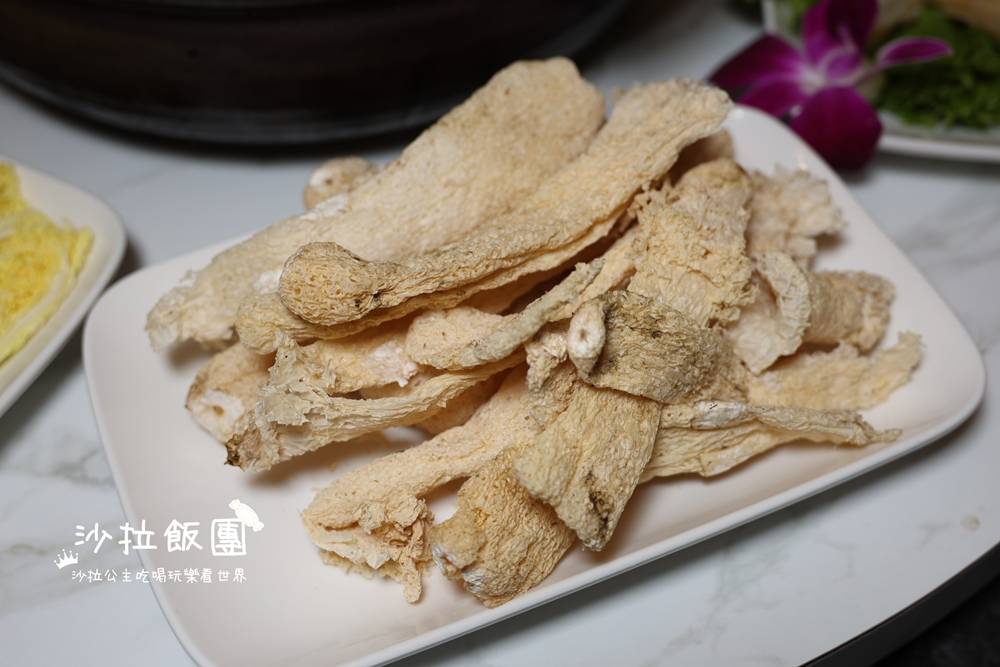 信義火鍋『君曜雞湯火鍋』台北超強雞湯火鍋