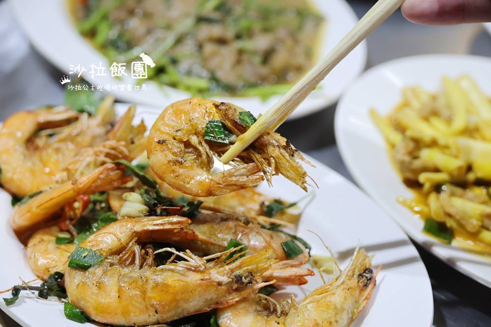 台北最強深夜食堂流氓熱炒，凌晨一點才開門的街頭傳奇