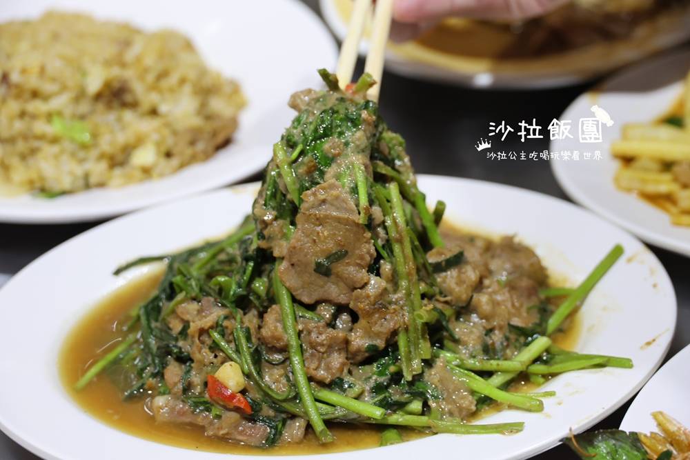 台北最強深夜食堂流氓熱炒，凌晨一點才開門的街頭傳奇