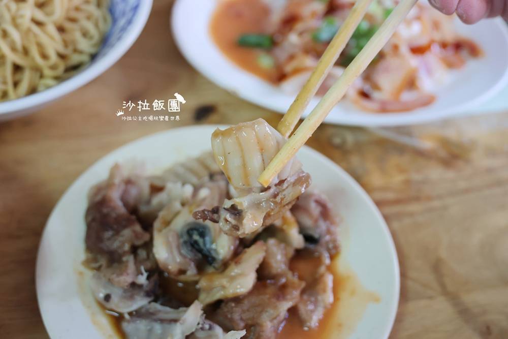 「你敢吃嗎？」必點豬眼睛，在地人偷偷吃的隱藏版小菜