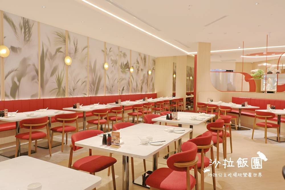 南港美食『漢來上海湯包台北南港 LaLaport 店』台北湯包推薦不多不少18摺湯包