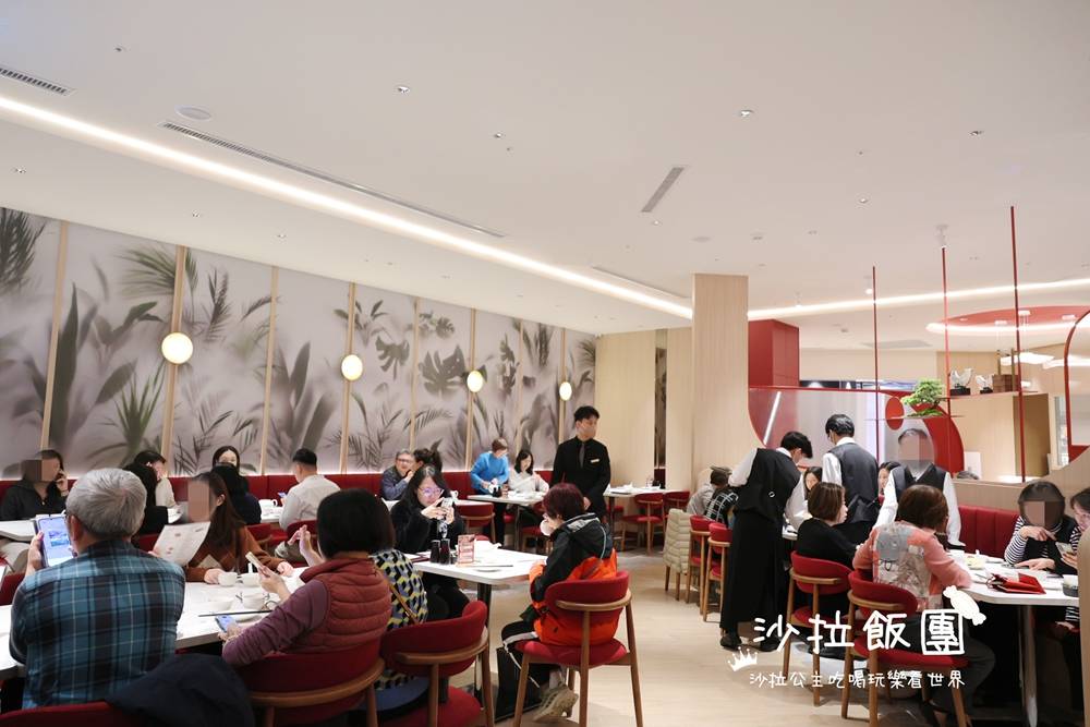 南港美食『漢來上海湯包台北南港 LaLaport 店』台北湯包推薦不多不少18摺湯包