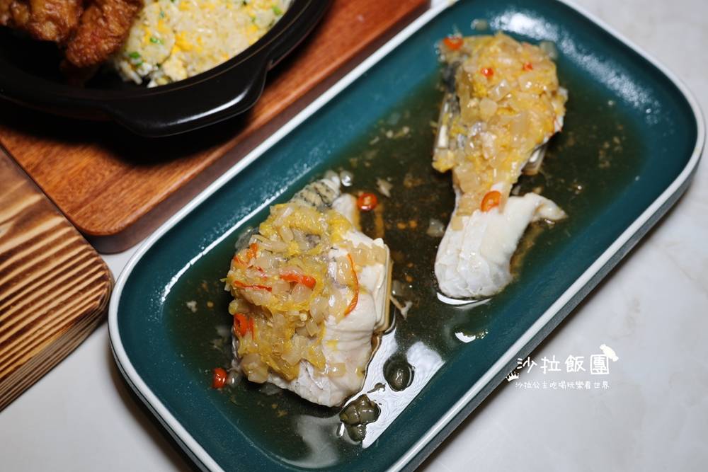 南港美食『漢來上海湯包台北南港 LaLaport 店』台北湯包推薦不多不少18摺湯包