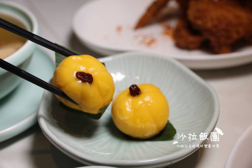 南港美食『漢來上海湯包台北南港 LaLaport 店』台北湯包推薦不多不少18摺湯包