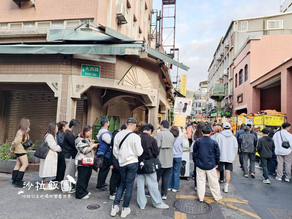 士林夜市必吃美食｜碳烤杏鮑菇假日開攤就排隊