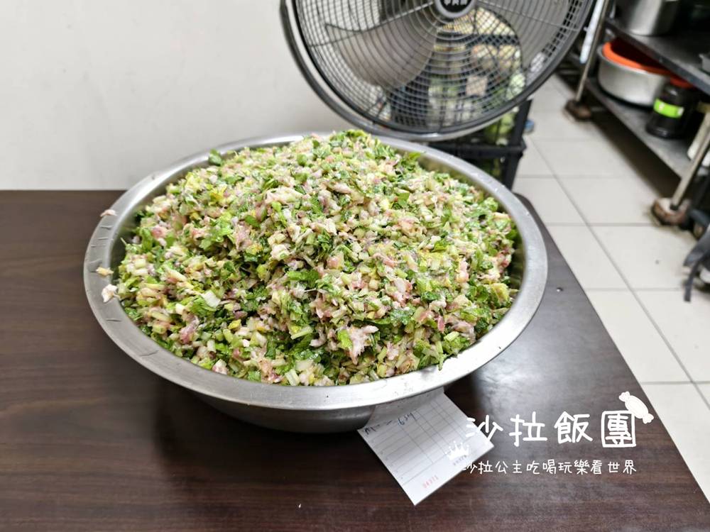 像開盲盒一樣的12種口味水餃,小吃店裡的驚喜美味 3 像開盲盒一樣的12種口味水餃,小吃店裡的驚喜美味