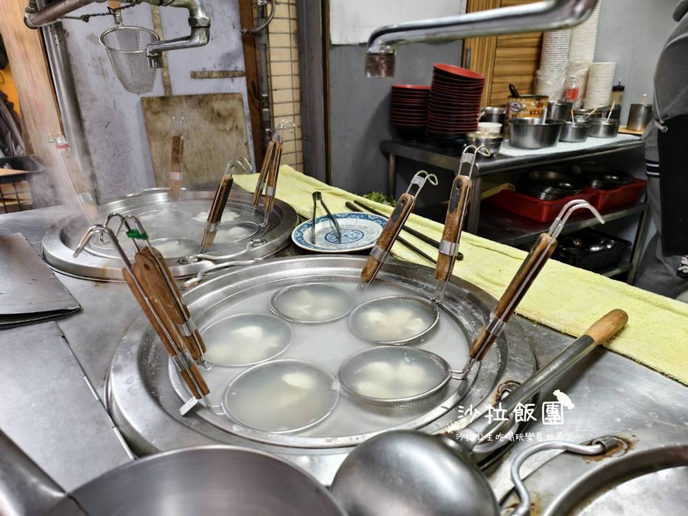 像開盲盒一樣的12種口味水餃,小吃店裡的驚喜美味 5 像開盲盒一樣的12種口味水餃,小吃店裡的驚喜美味