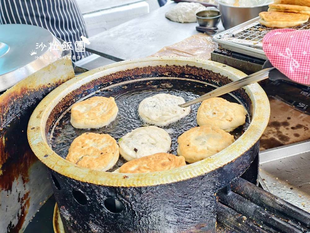 小貨車蔥油餅|在地人吃的,低調銅板下午茶 4 小貨車蔥油餅|在地人吃的,低調銅板下午茶