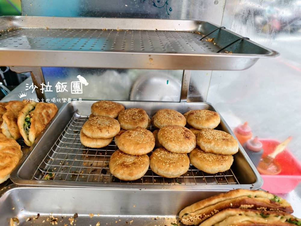 小貨車蔥油餅|在地人吃的,低調銅板下午茶 8 小貨車蔥油餅|在地人吃的,低調銅板下午茶