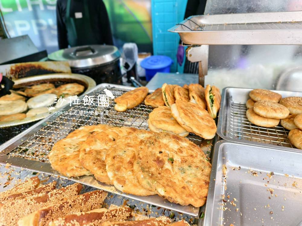 小貨車蔥油餅|在地人吃的,低調銅板下午茶 11 小貨車蔥油餅|在地人吃的,低調銅板下午茶