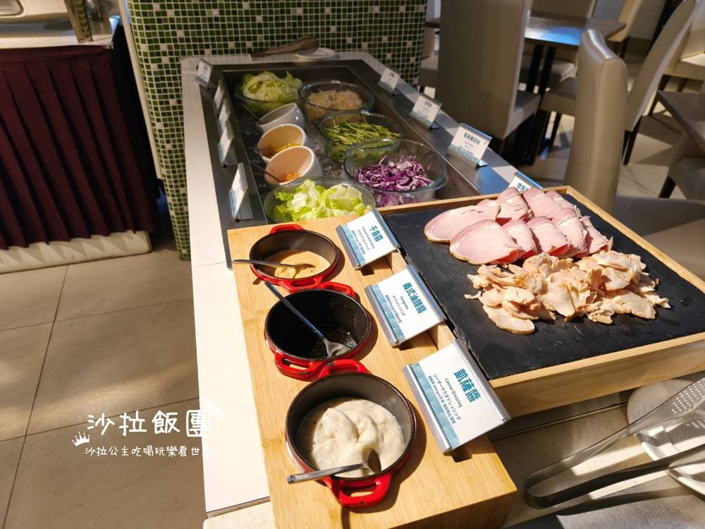 墾丁住宿『福容徠旅墾丁』下樓就是墾丁大街 15 墾丁住宿『福容徠旅墾丁』下樓就是墾丁大街