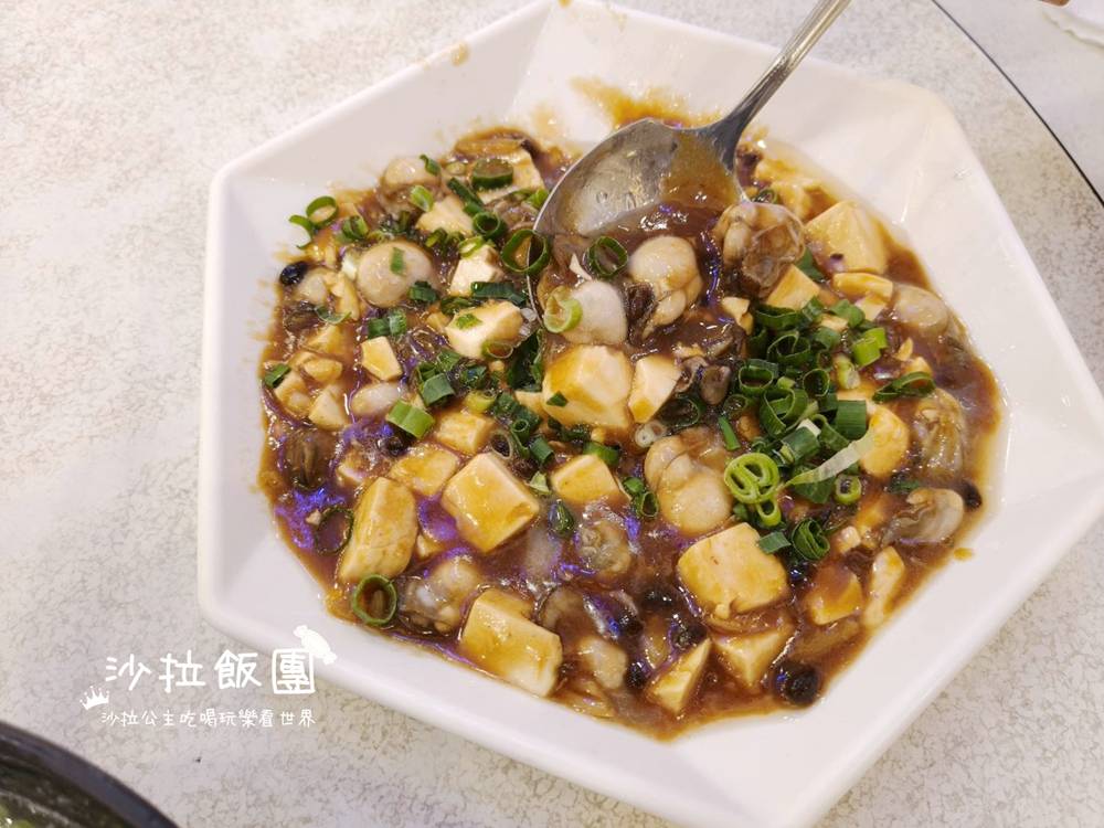 墾丁美食『佳珍生猛海鮮餐廳』價格透明實在