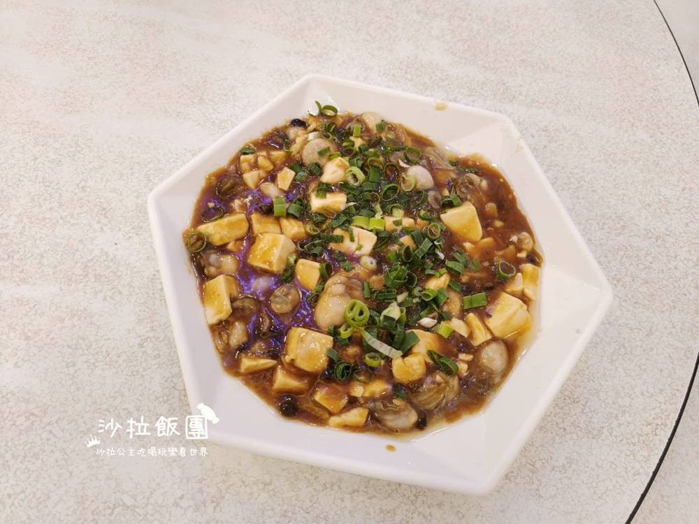 墾丁美食『佳珍生猛海鮮餐廳』價格透明實在