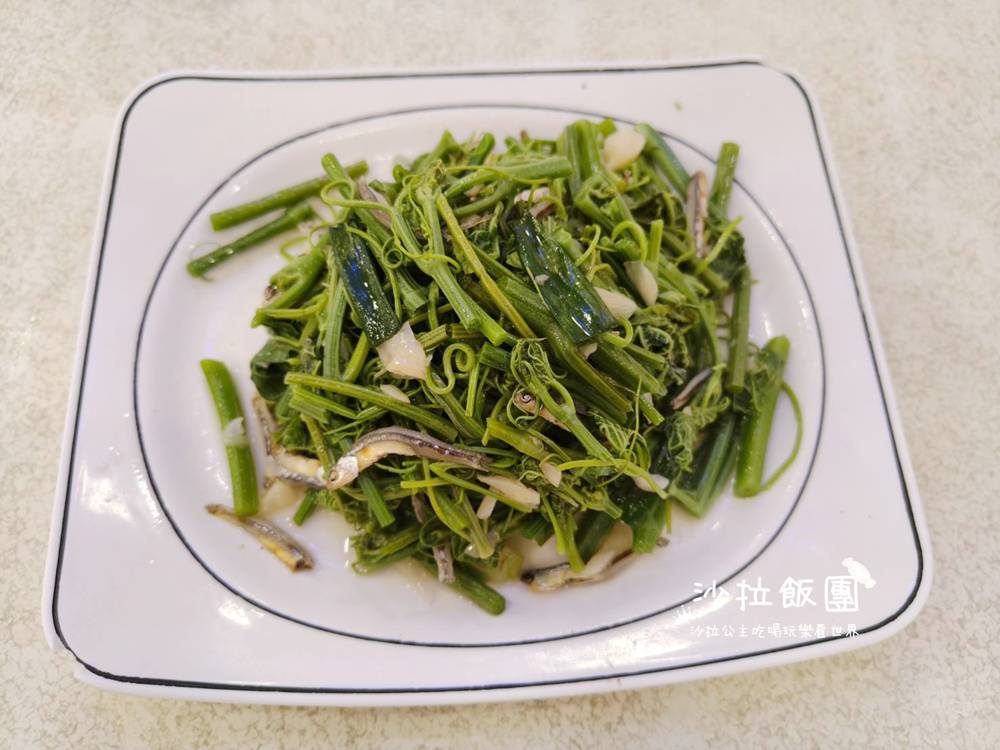 墾丁美食『佳珍生猛海鮮餐廳』價格透明實在