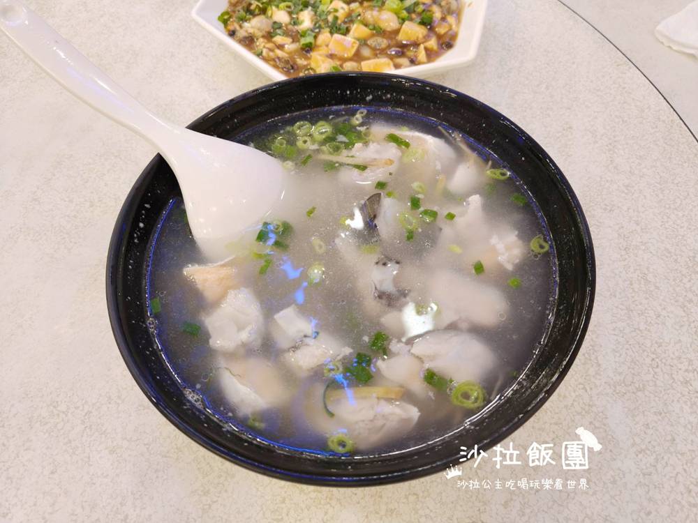 墾丁美食『佳珍生猛海鮮餐廳』價格透明實在