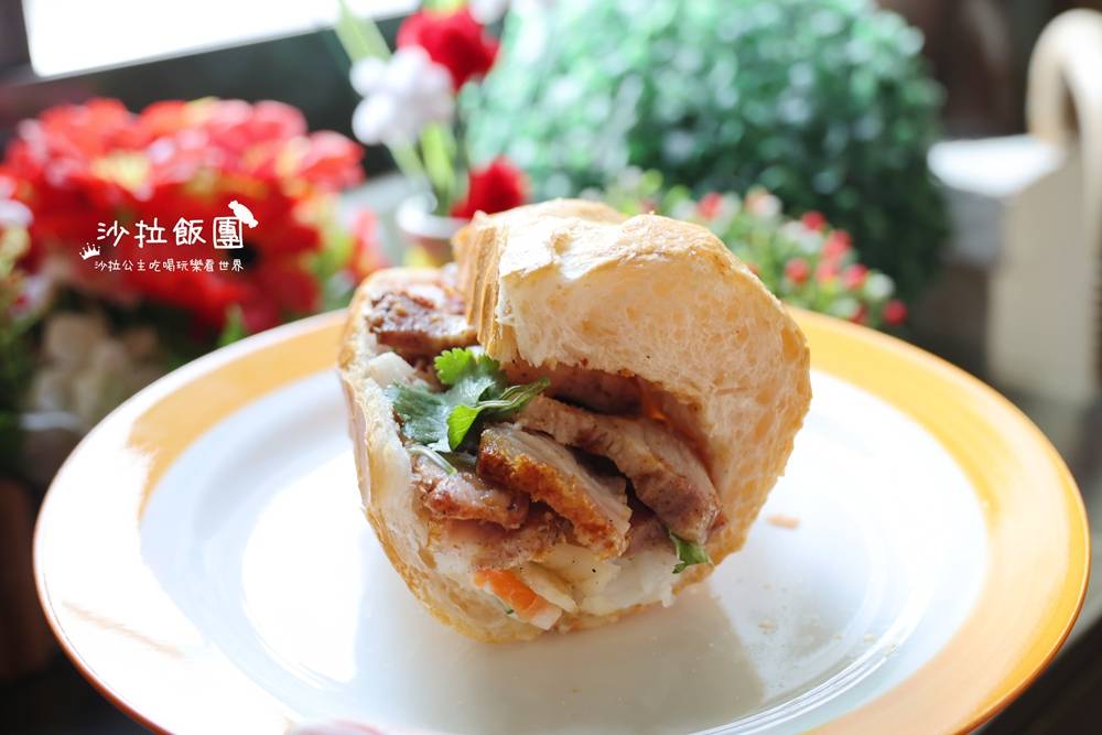 芝山人氣美食『越富越南法國麵包』排隊也甘願！