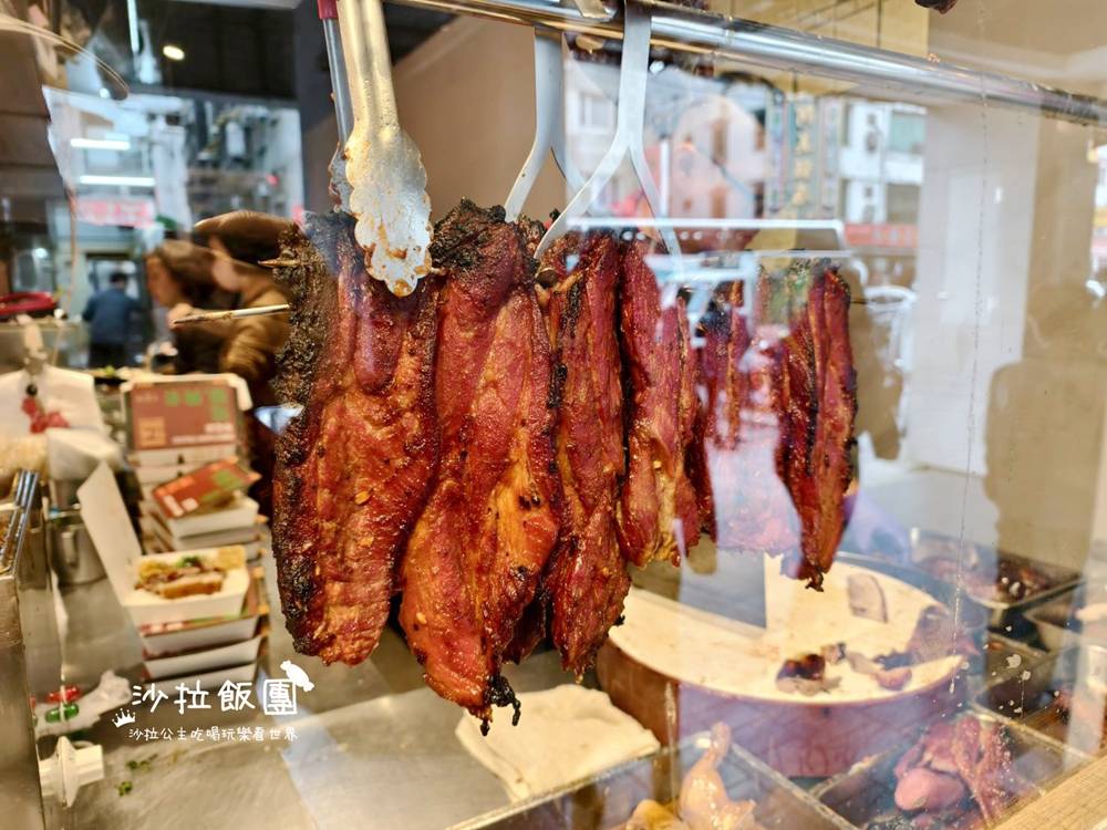 一開門就快被掃光！60年老字號『九記何燒臘』燒肉也太強