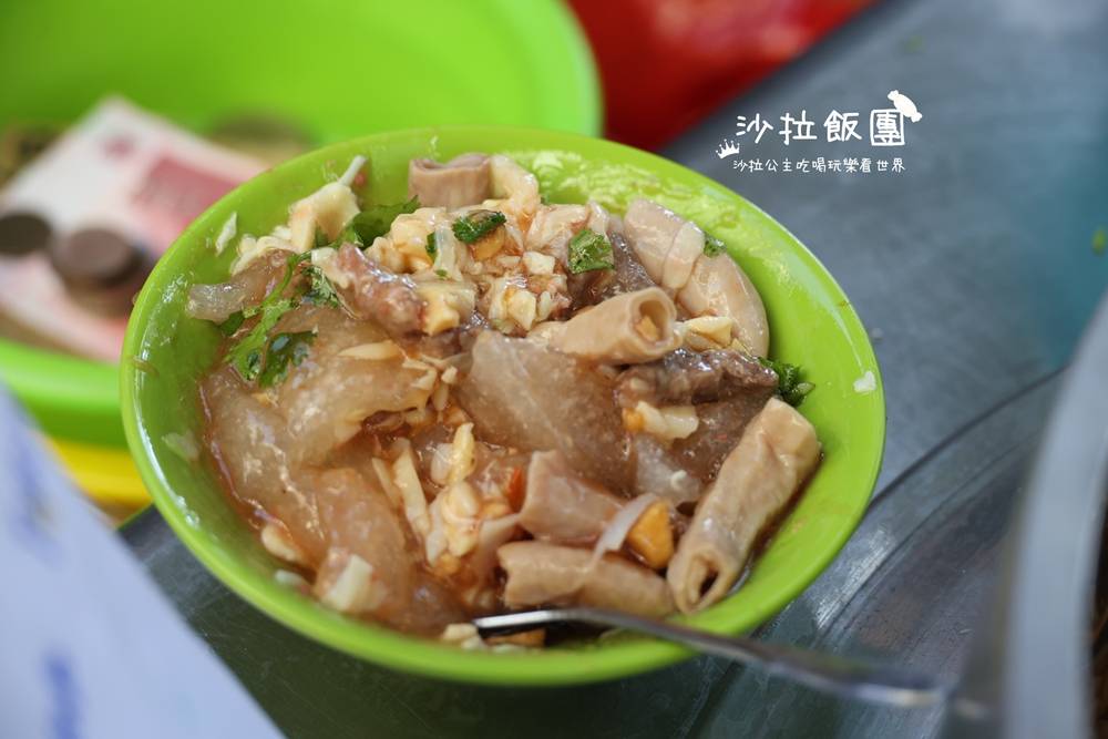 三重隱藏版50年老攤！公園旁的黑豬肉圓、四神湯