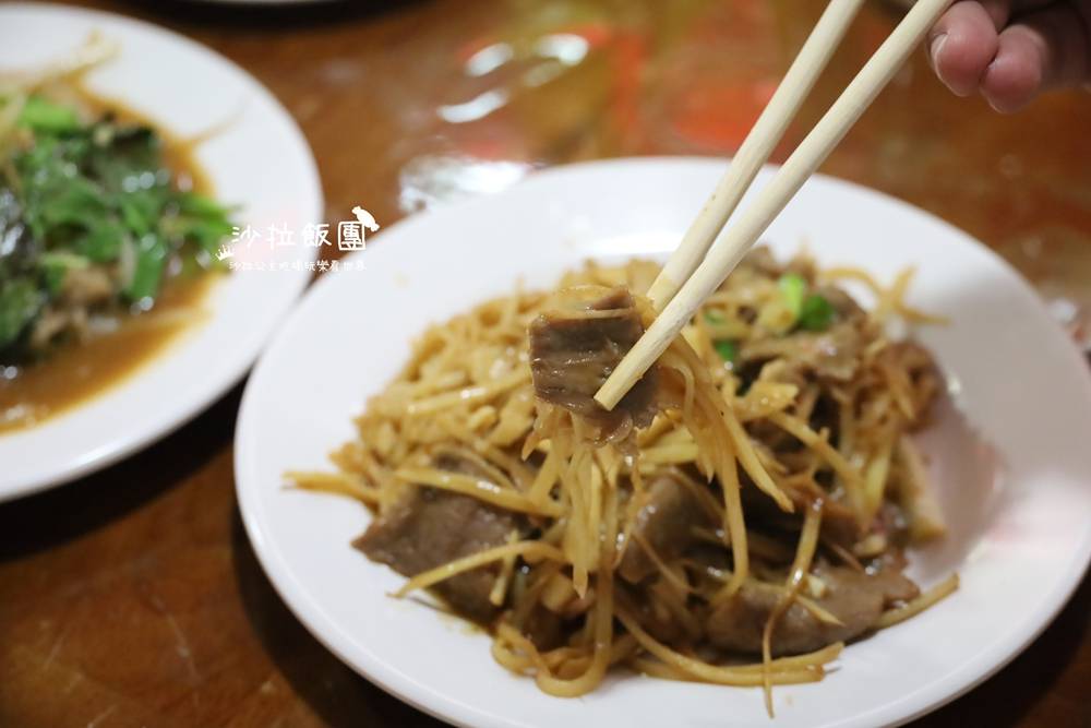 南機場夜市美食『小漁村精緻海鮮平價快炒』夜市的人氣熱炒店 16 南機場夜市美食『小漁村精緻海鮮平價快炒』夜市的人氣熱炒店