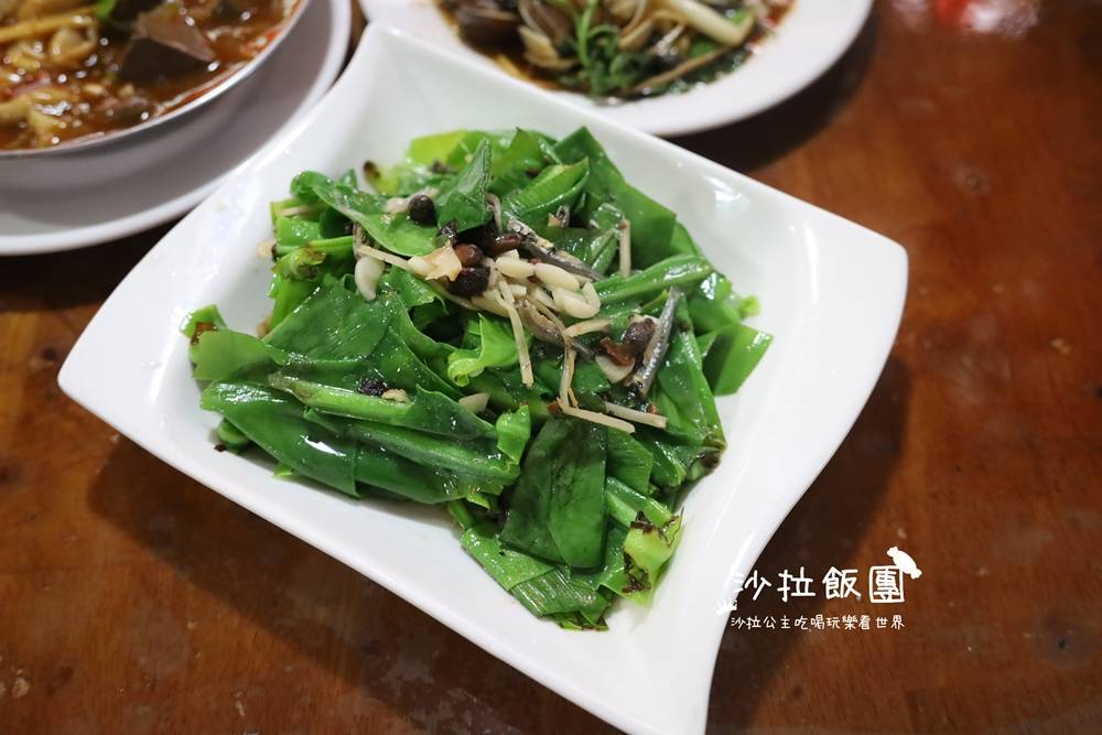 南機場夜市美食『小漁村精緻海鮮平價快炒』夜市的人氣熱炒店 20 南機場夜市美食『小漁村精緻海鮮平價快炒』夜市的人氣熱炒店