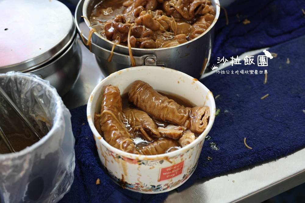 大腸鋪滿超霸氣!在地人推爆的巷弄老店 7 大腸鋪滿超霸氣!在地人推爆的巷弄老店