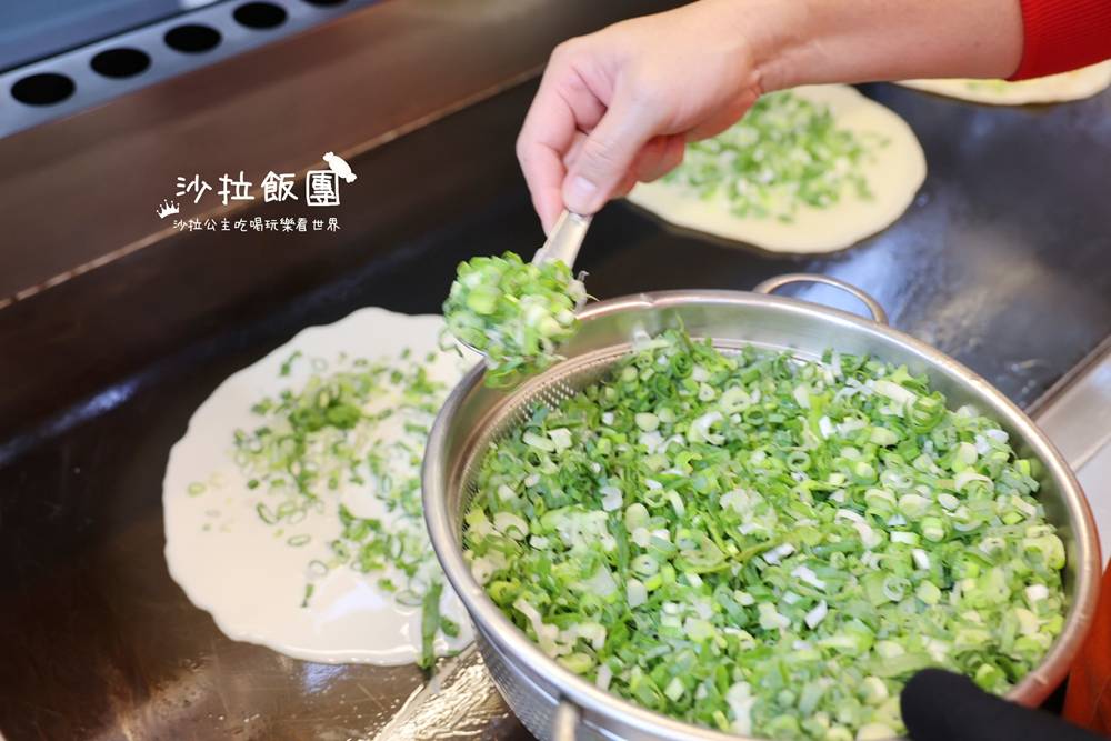 三和夜市限定，一週只賣三天的粉漿蛋餅