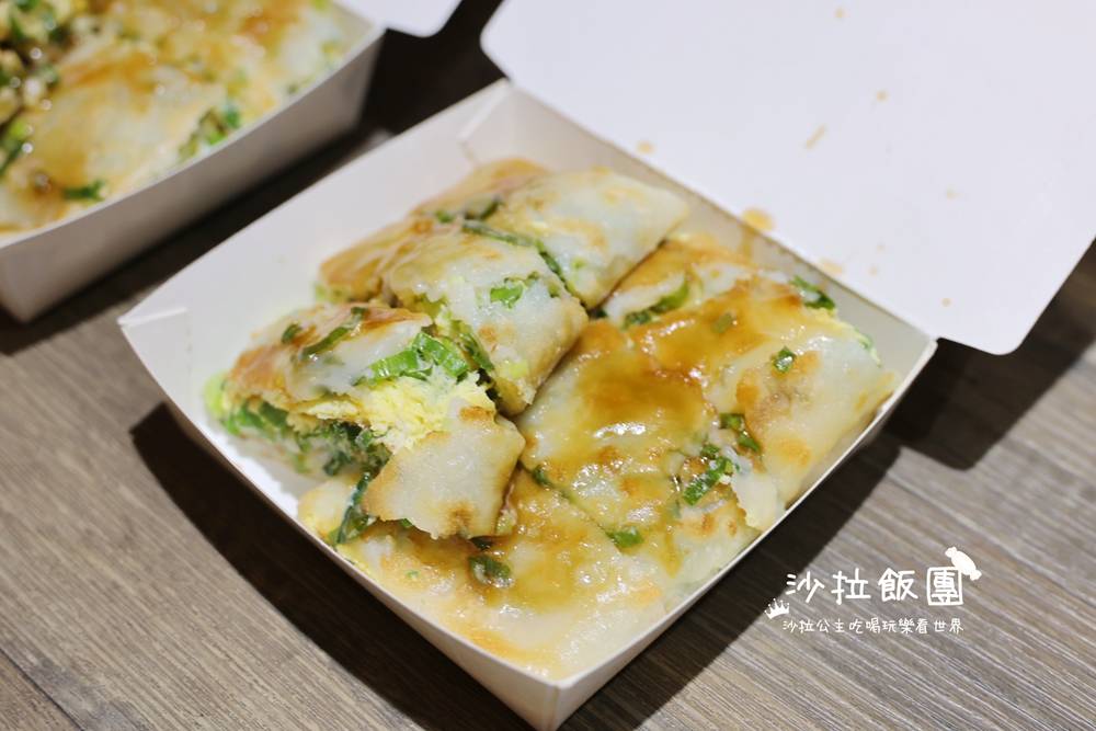 三和夜市限定，一週只賣三天的粉漿蛋餅