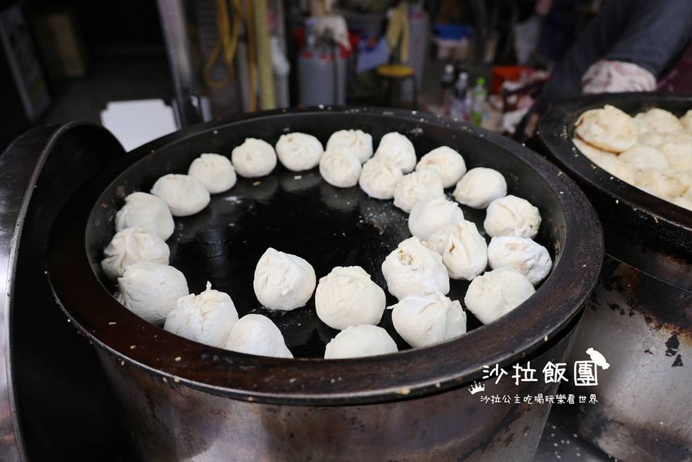 無名生煎包|沒有店名卻天天排隊 5 無名生煎包|沒有店名卻天天排隊