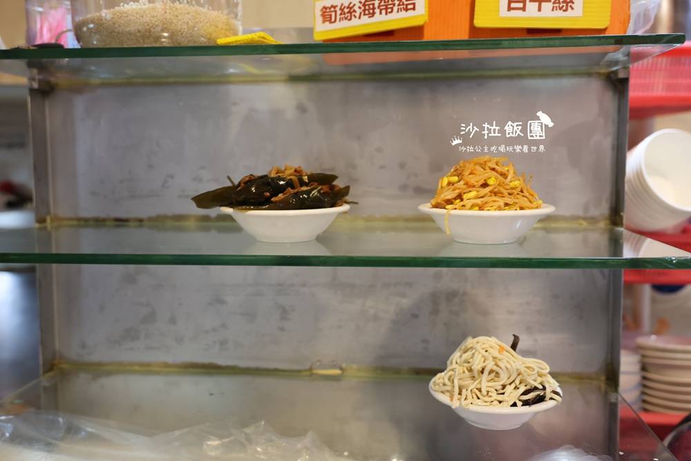 萬華美食『臭老闆總店』多屆米其林必比登推薦