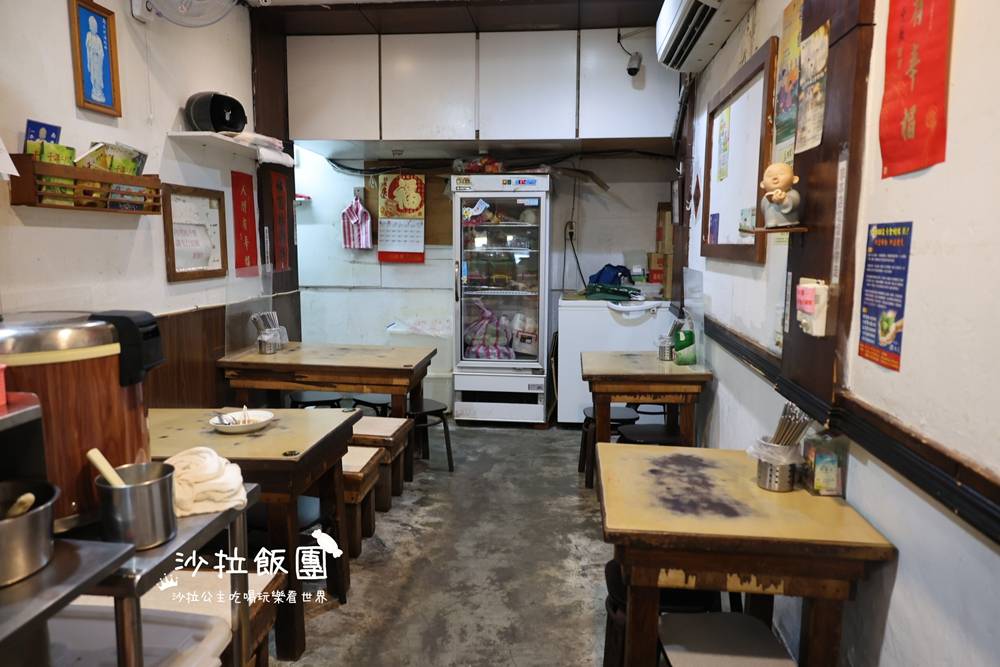 萬華美食『臭老闆總店』多屆米其林必比登推薦