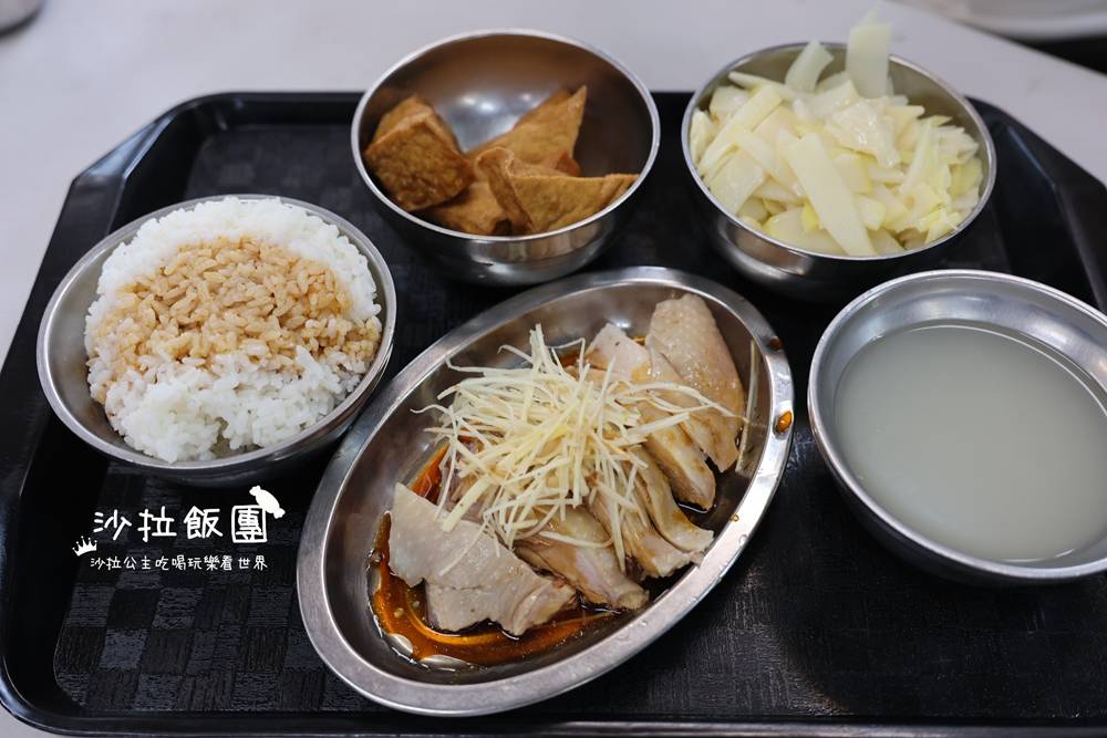 南機場夜市人氣雞肉飯,米其林必比登推薦 8 南機場夜市人氣雞肉飯,米其林必比登推薦