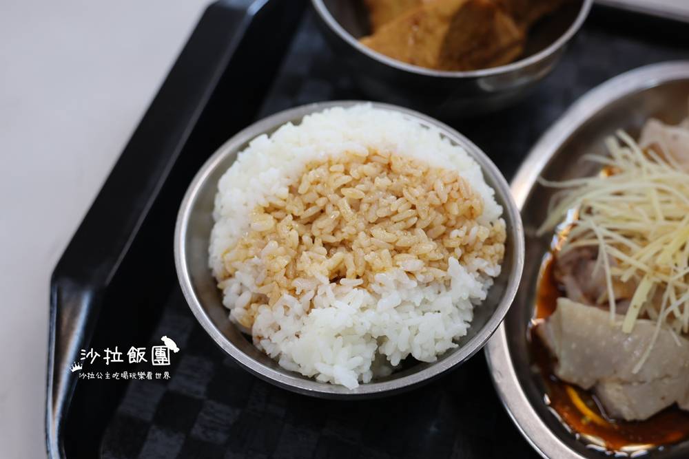 南機場夜市人氣雞肉飯,米其林必比登推薦 9 南機場夜市人氣雞肉飯,米其林必比登推薦