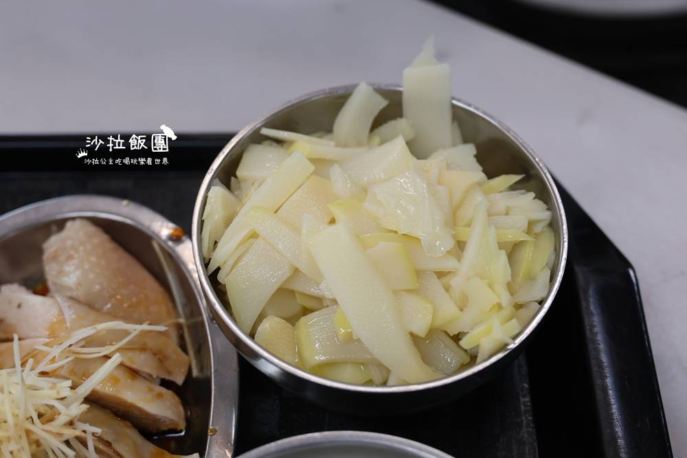 南機場夜市人氣雞肉飯,米其林必比登推薦 16 南機場夜市人氣雞肉飯,米其林必比登推薦