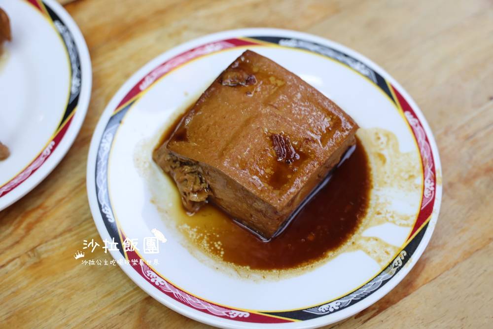 開店就排隊的深夜人氣小吃