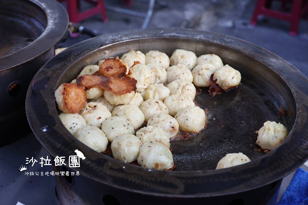 現包的上海生煎包，2顆25元